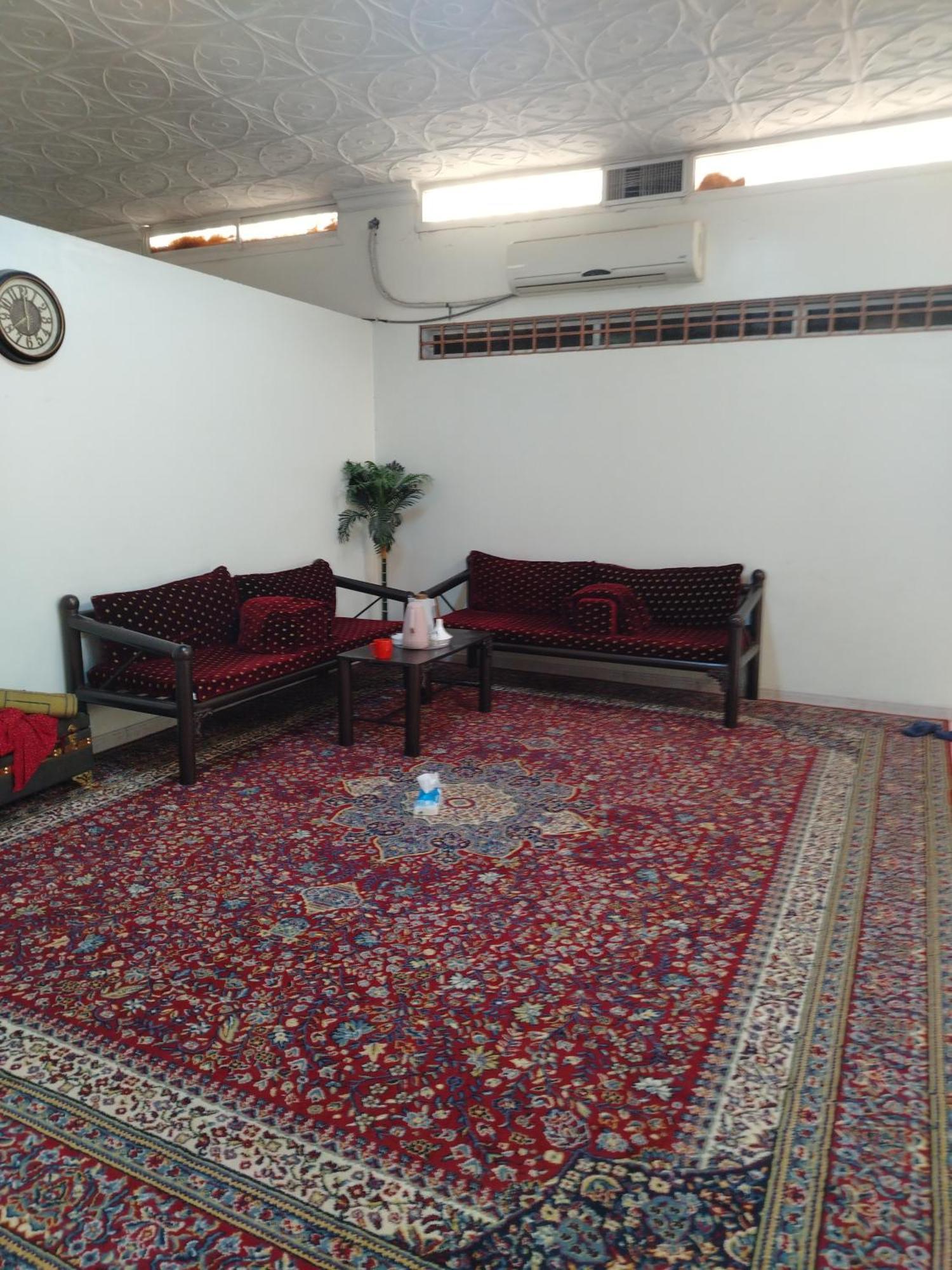 بيت شعر Riaad Buitenkant foto