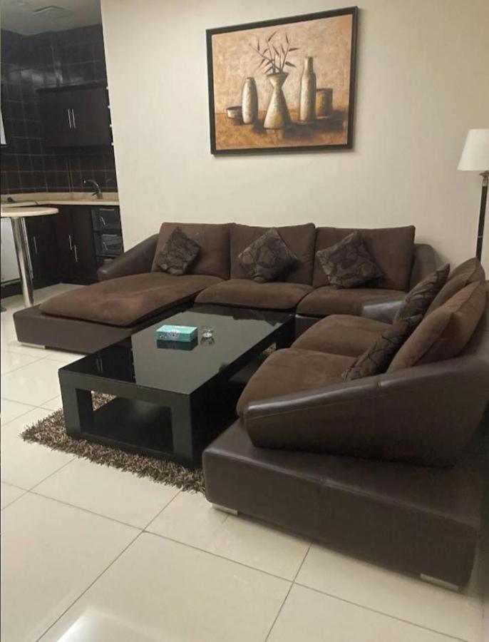 بيت شعر Riaad Buitenkant foto